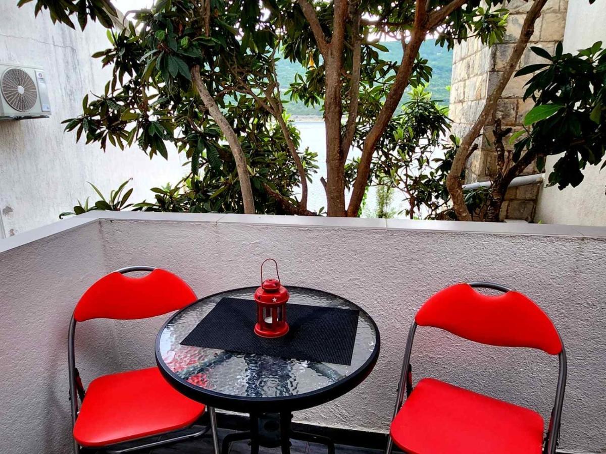 Apartments Lily เนอุม ภายนอก รูปภาพ